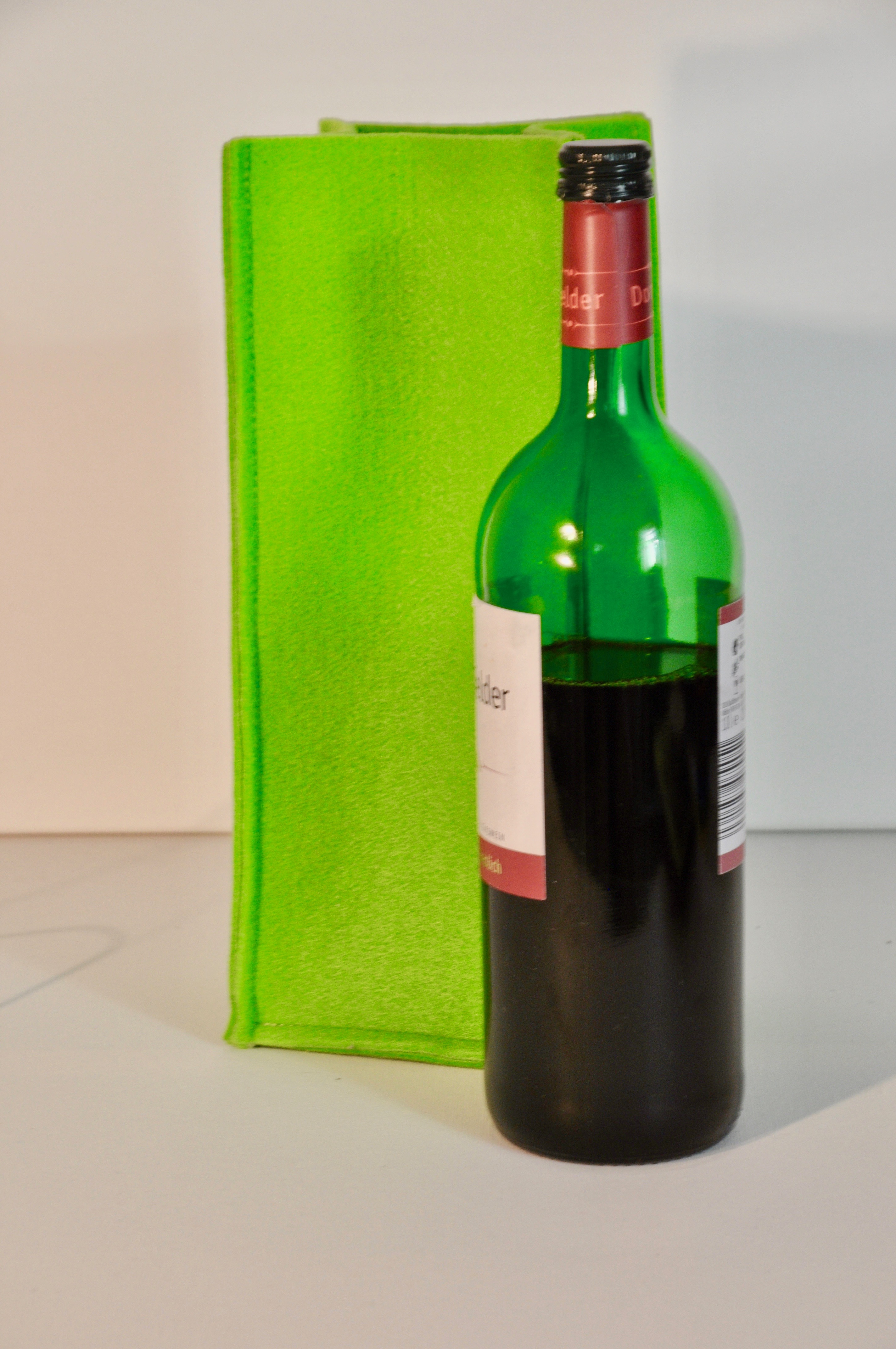 DSC_0403 Wein Tasche Filz, 24x8x8 cm