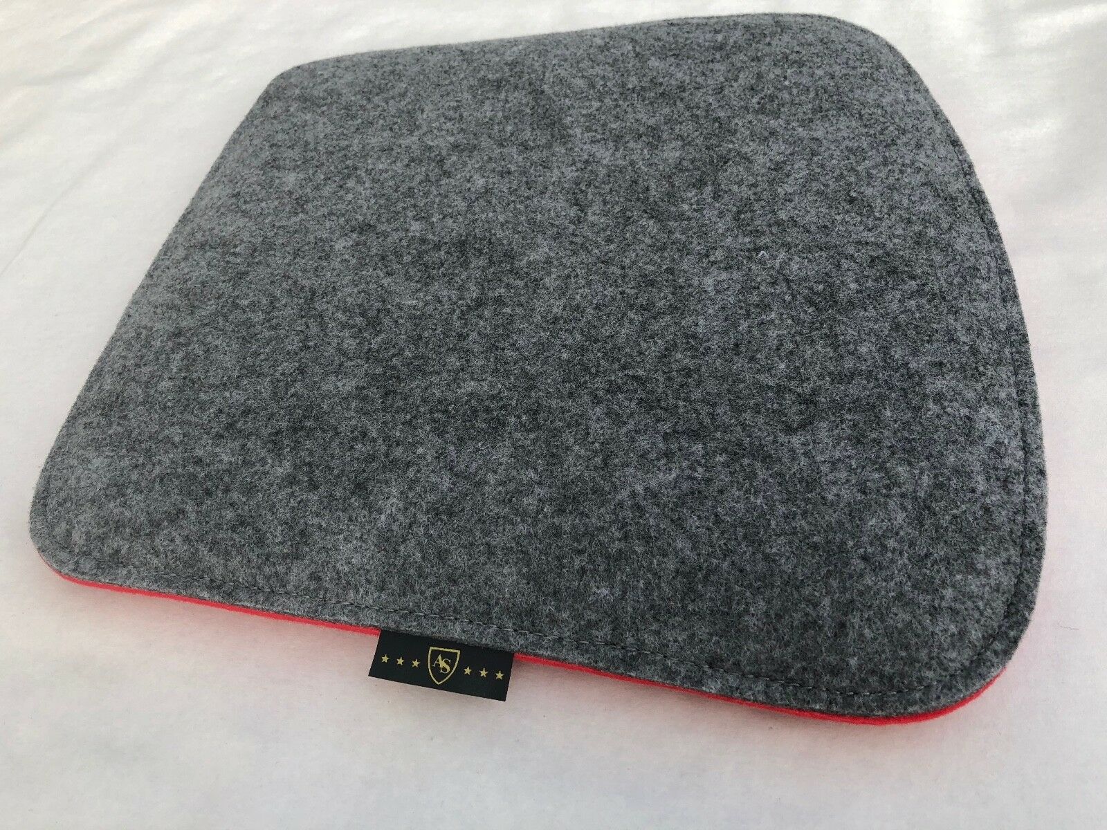 _57-6G0pFGdIxHQErQ Aava Kufenstuhl Filzkissen ohne Antirutsch