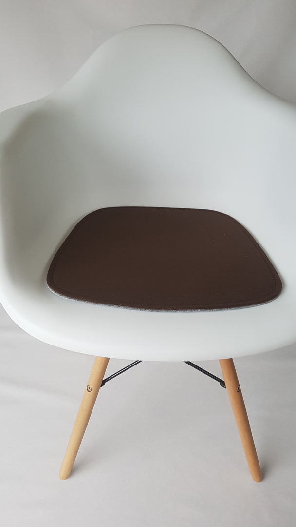 Armchair-11 Eames Armchair Filzkissen ohne Antirutsch